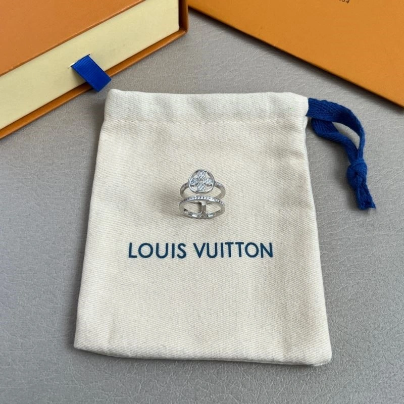 Louis Vuitton Rings Supportive 248391