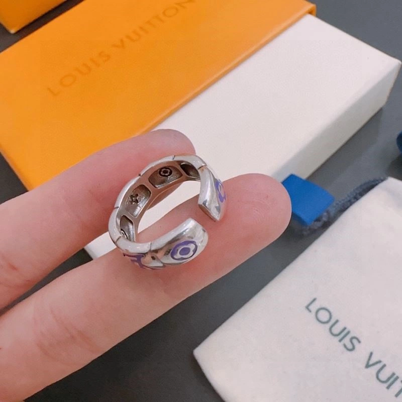 Louis Vuitton Rings Sporty 248400