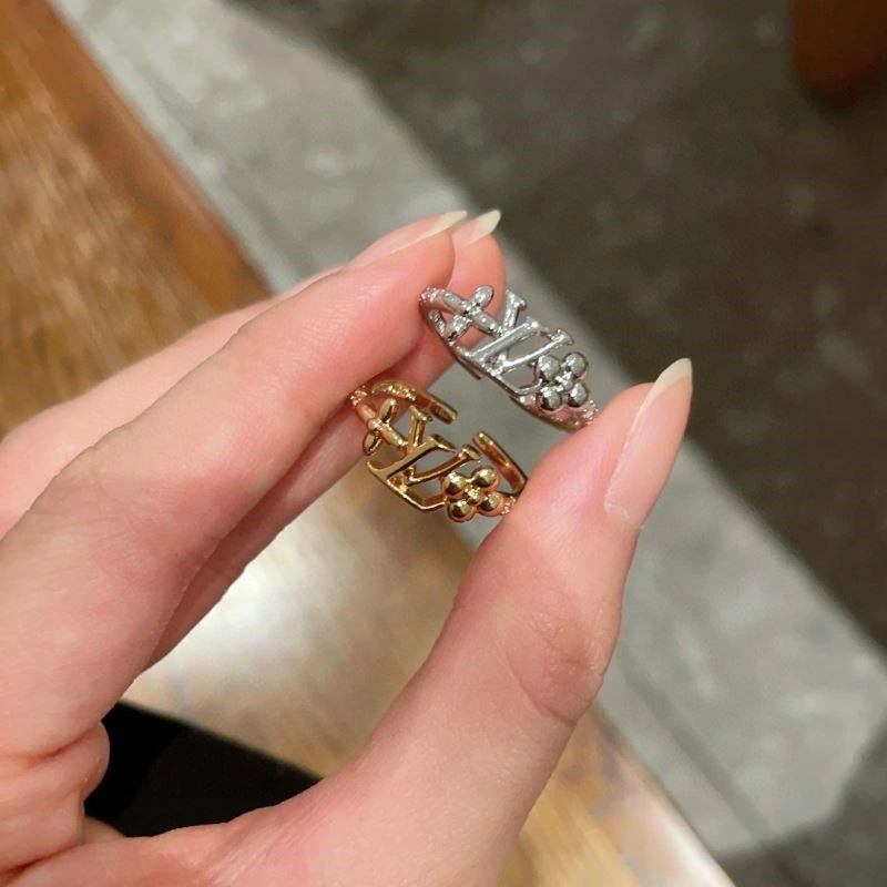 Premium Louis Vuitton Rings 248386