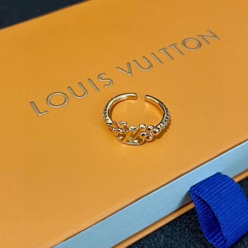 Premium Louis Vuitton Rings 248386