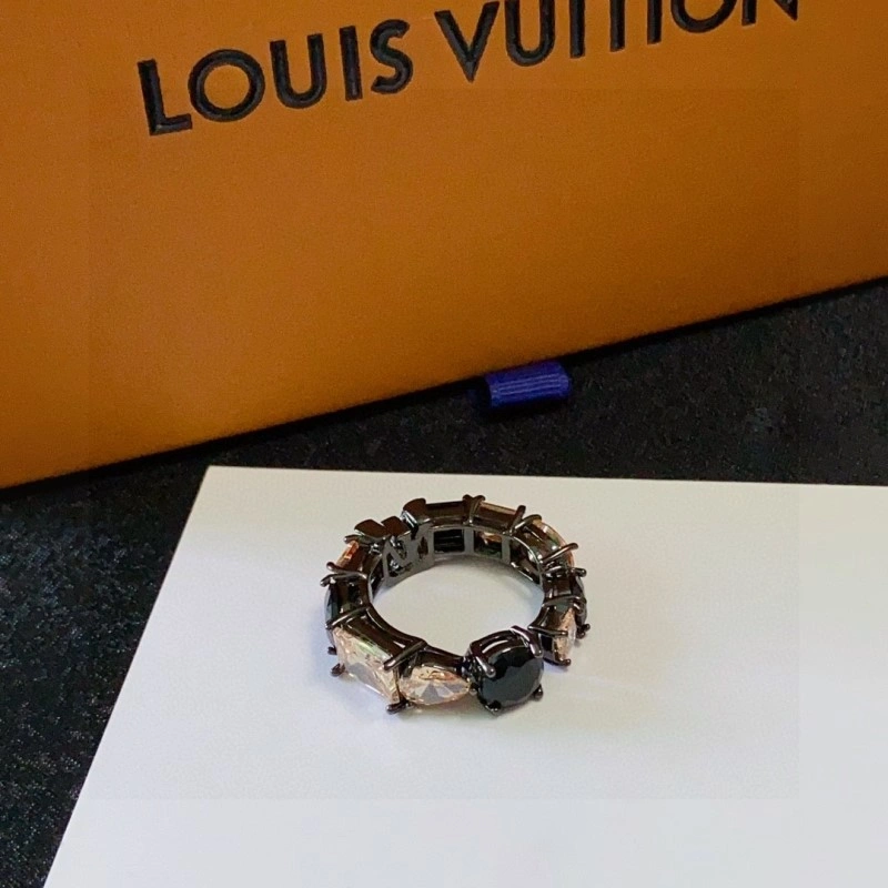 SoftTouch Louis Vuitton Rings 248385