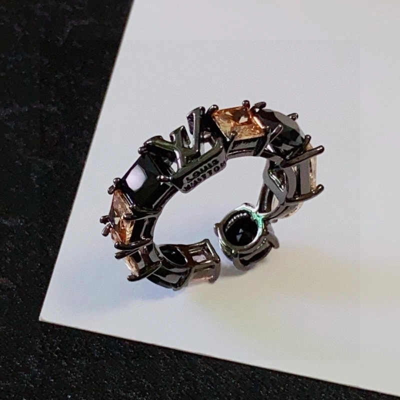 SoftTouch Louis Vuitton Rings 248385