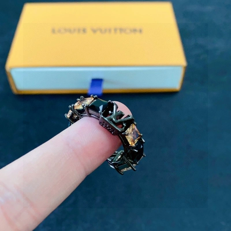 SoftTouch Louis Vuitton Rings 248385