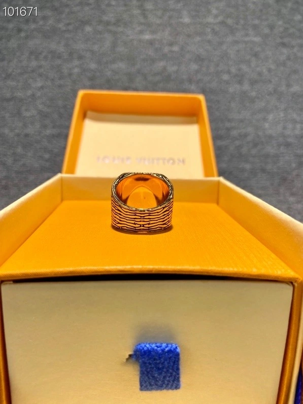 TravelReady Louis Vuitton Rings 248382