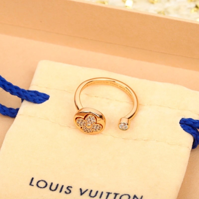 Louis Vuitton Rings Sporty 248381