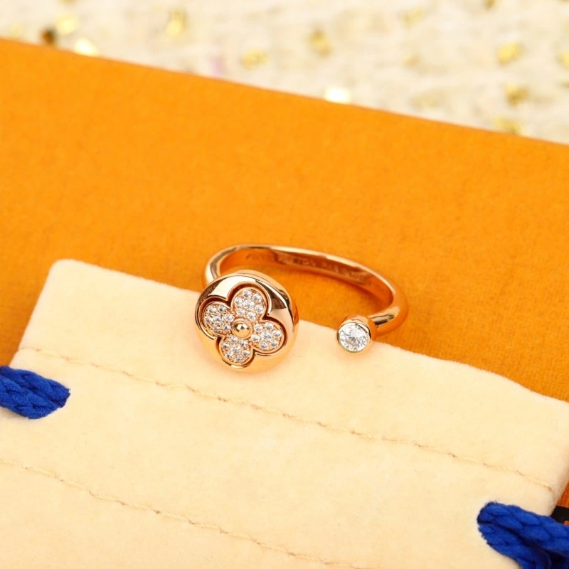 Louis Vuitton Rings Sporty 248381