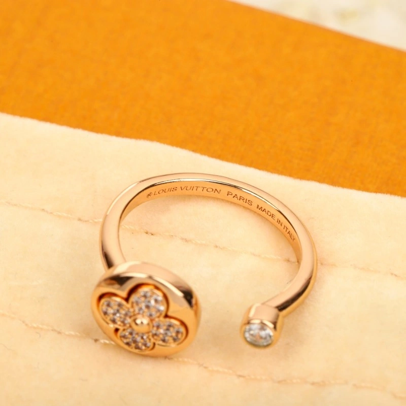 Louis Vuitton Rings Sporty 248381