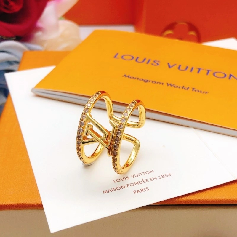 SmoothTexture Louis Vuitton Rings 247686