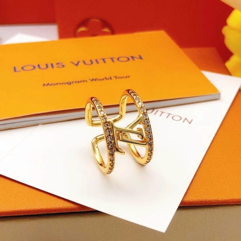 SmoothTexture Louis Vuitton Rings 247686