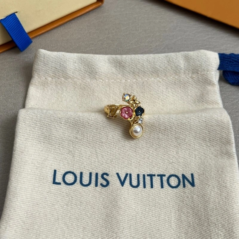 ModernLook Louis Vuitton Rings 247676