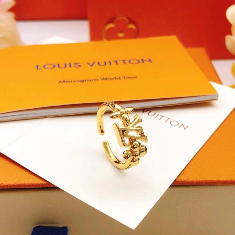 Louis Vuitton Rings ModernLook 247668