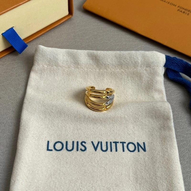 SoftTouch Louis Vuitton Rings 247666