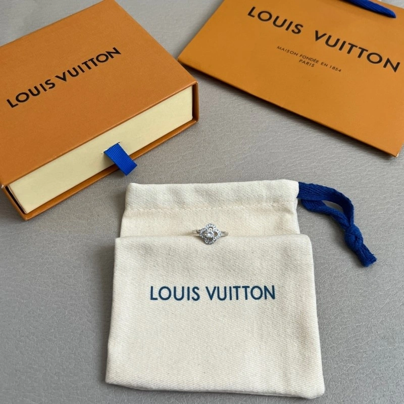 Louis Vuitton Rings Classic 247665