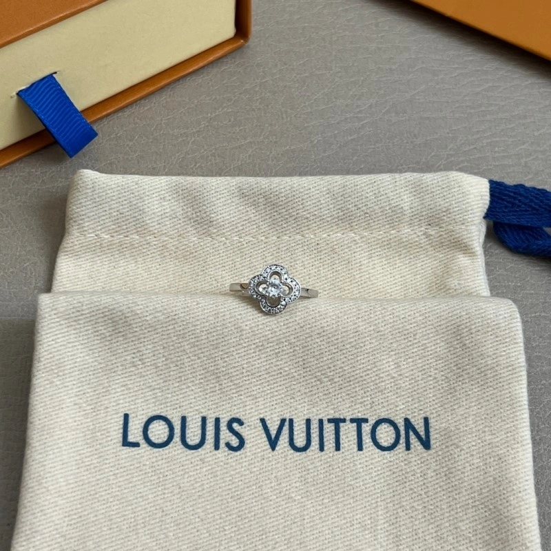 Louis Vuitton Rings Classic 247665