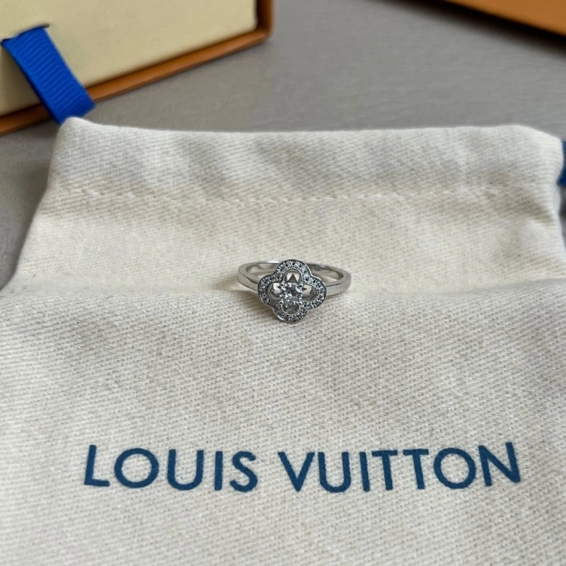 Louis Vuitton Rings Classic 247665