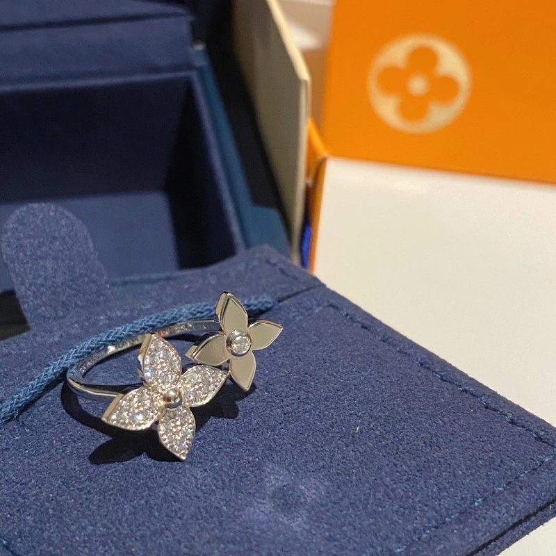 Attractive Louis Vuitton Rings 247663