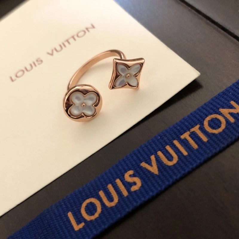 Louis Vuitton Rings StreetReady 247662
