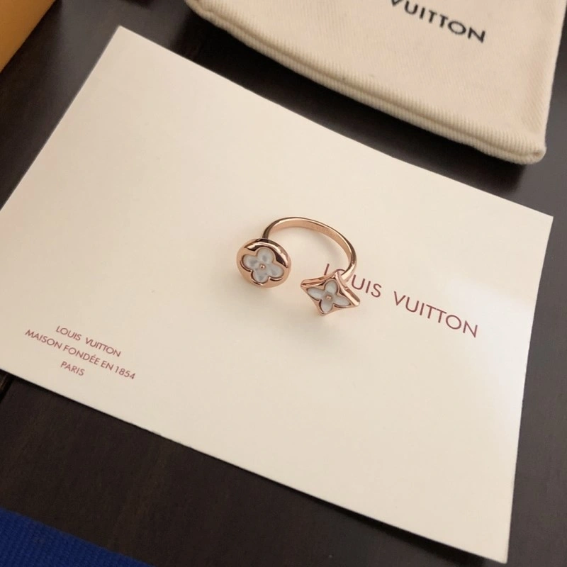 Louis Vuitton Rings StreetReady 247662