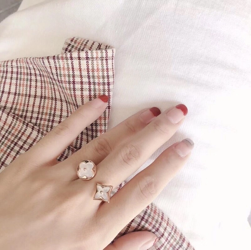 Louis Vuitton Rings StreetReady 247662