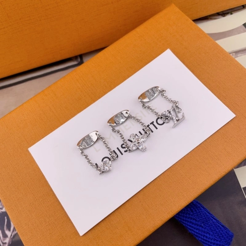 Casual Louis Vuitton Rings 247657