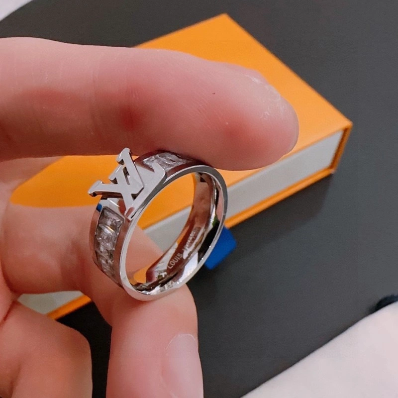 Louis Vuitton Rings EyeCatching 247649
