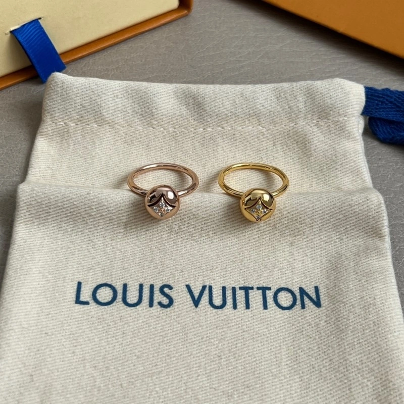 Louis Vuitton Rings Durable 247647