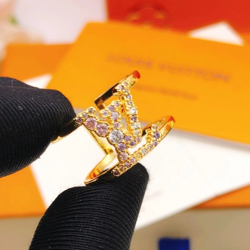 Louis Vuitton Rings AllSeason 247638