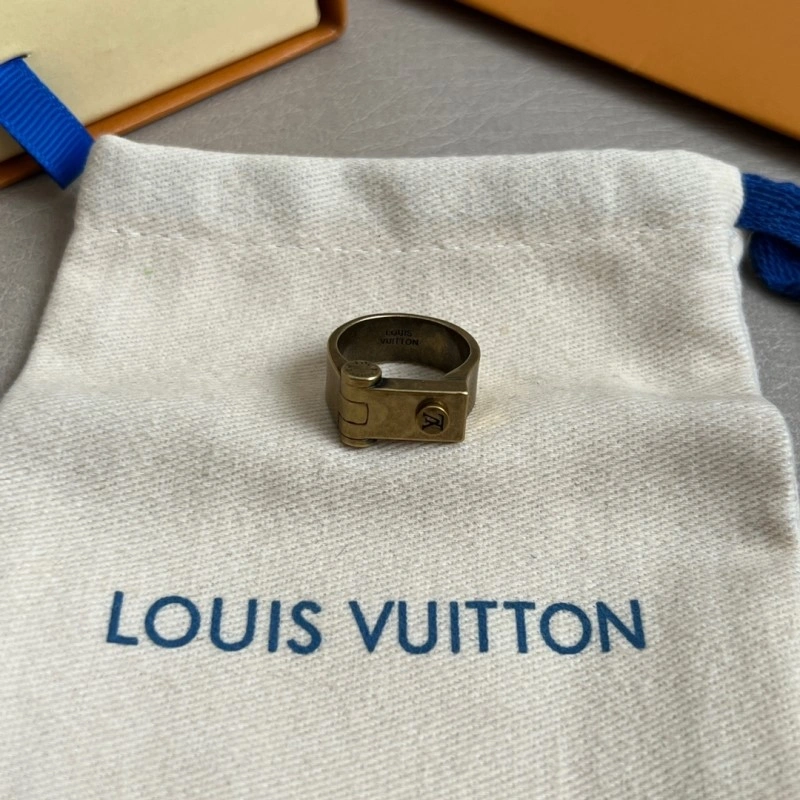Louis Vuitton Rings Supportive 247655