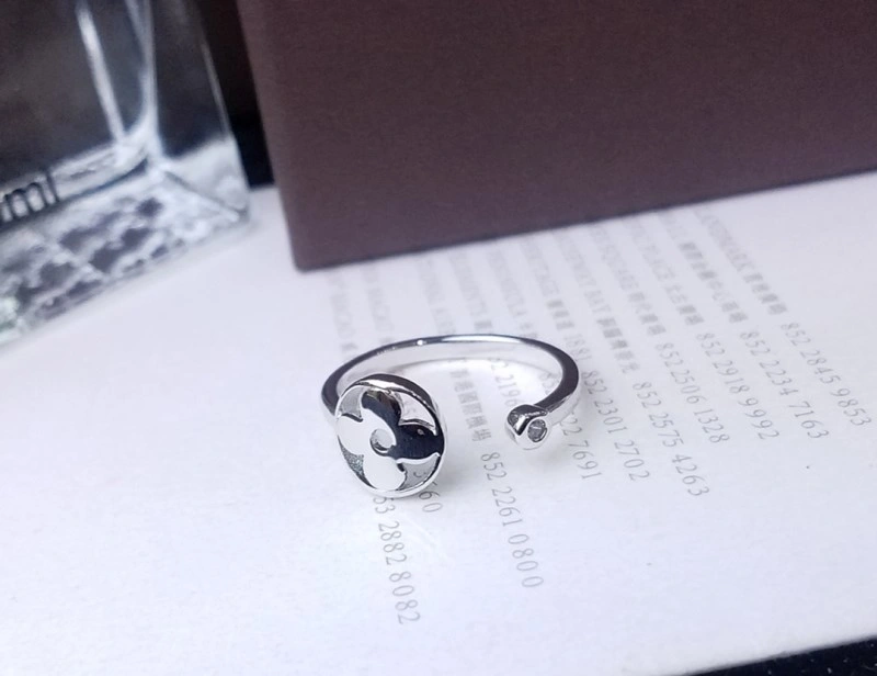 Louis Vuitton Rings MultiPurpose 247622