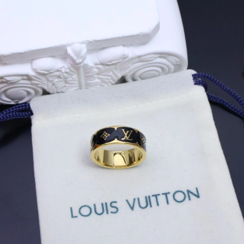 Sporty Louis Vuitton Rings 270566