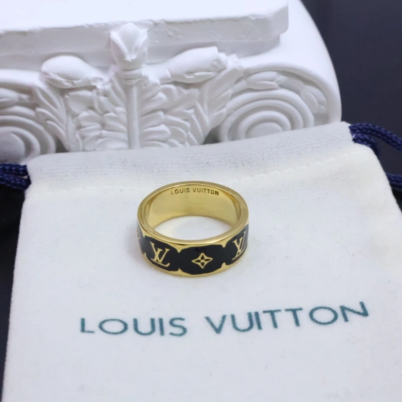 Sporty Louis Vuitton Rings 270566