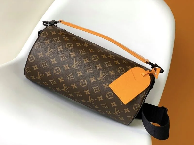 Comfortable Louis Vuitton Round Bags 42856