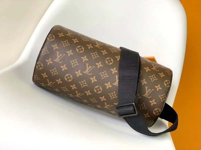 Comfortable Louis Vuitton Round Bags 42856
