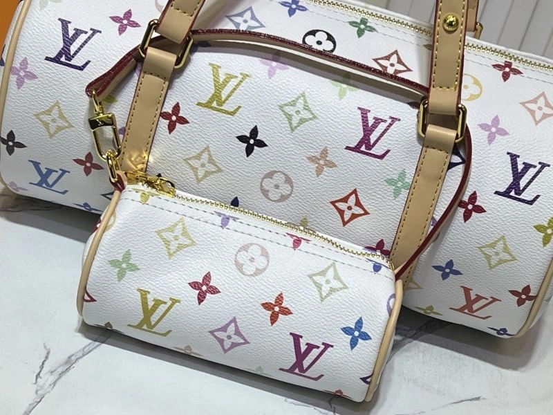 Versatile Louis Vuitton Round Bags 80231