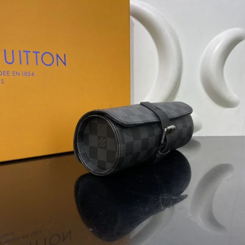 Neat Louis Vuitton Round Bags 41581
