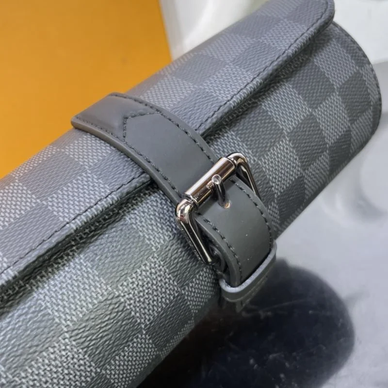 Neat Louis Vuitton Round Bags 41581