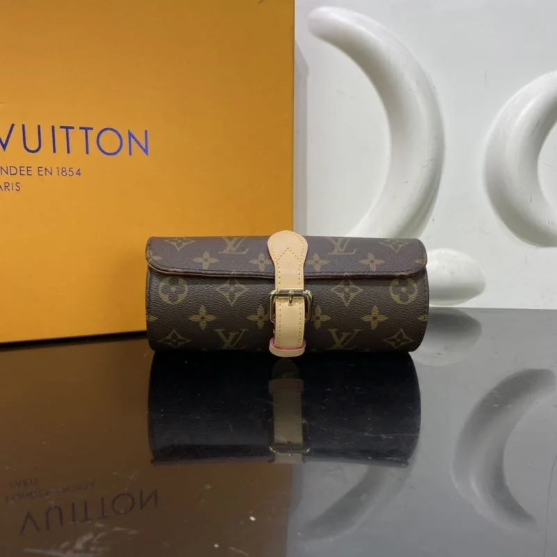 Louis Vuitton Round Bags Youthful 41575