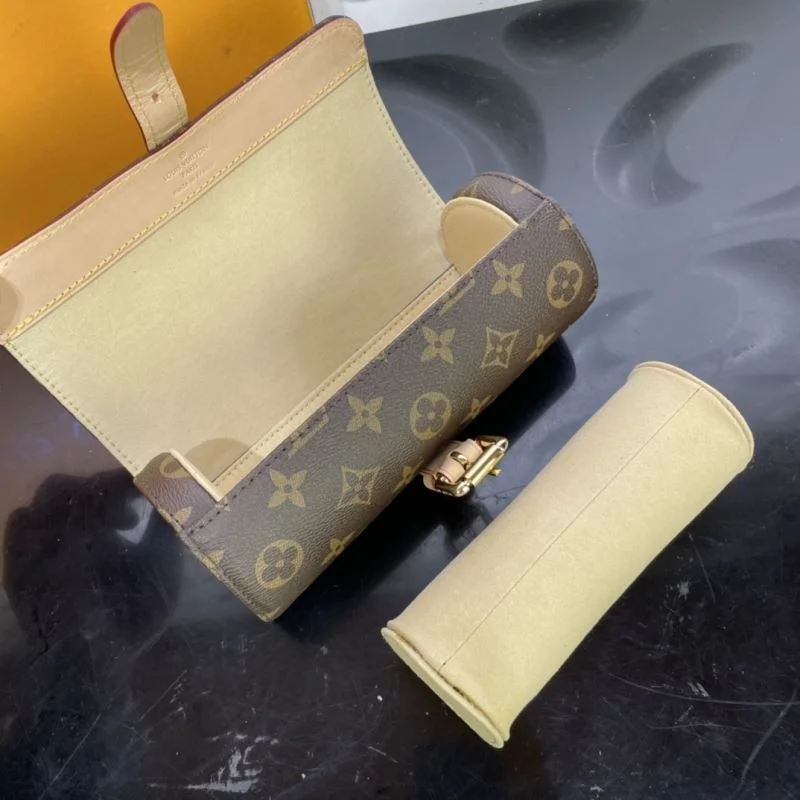 Louis Vuitton Round Bags Youthful 41575