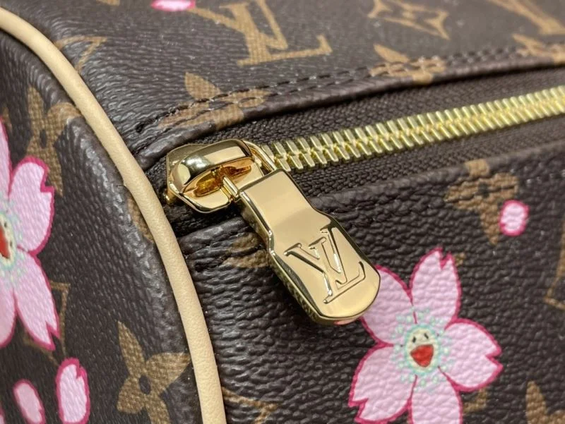 Louis Vuitton Round Bags Unique 40547