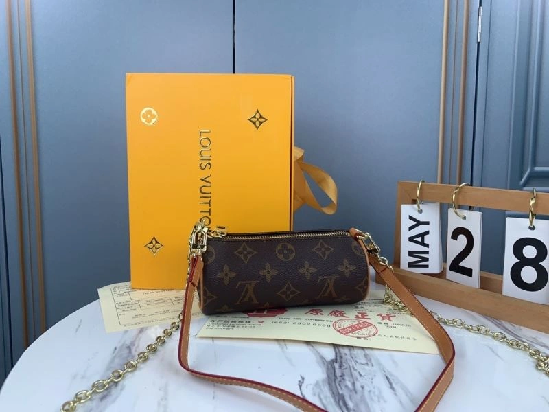 WaterResistant Louis Vuitton Round Bags 79778