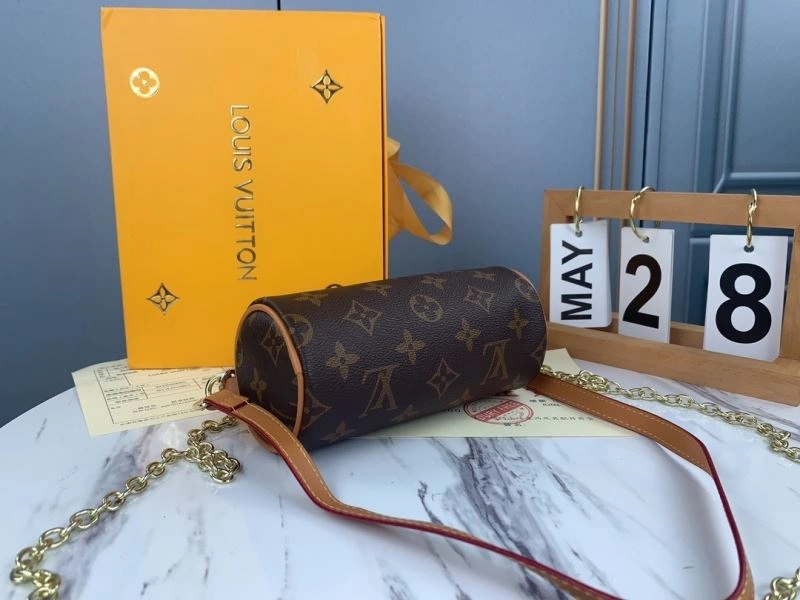 WaterResistant Louis Vuitton Round Bags 79778