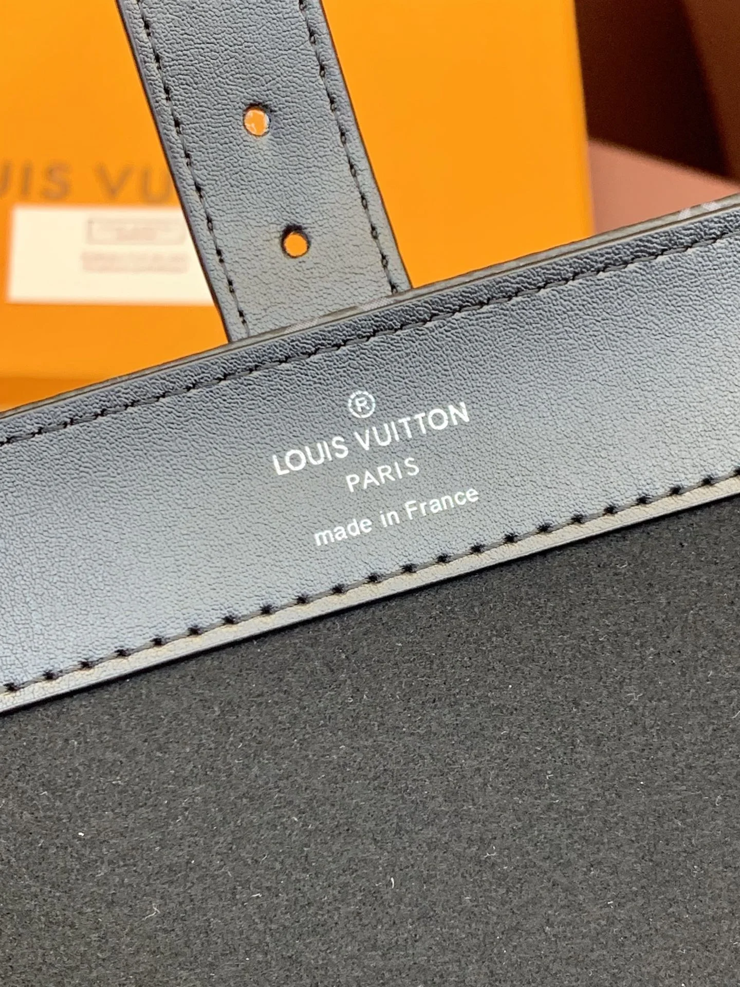 Louis Vuitton Round Bags Comfortable 56227