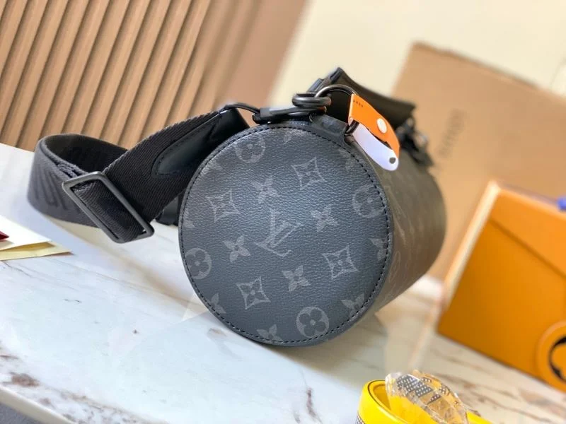 Stylish Louis Vuitton Round Bags 39719