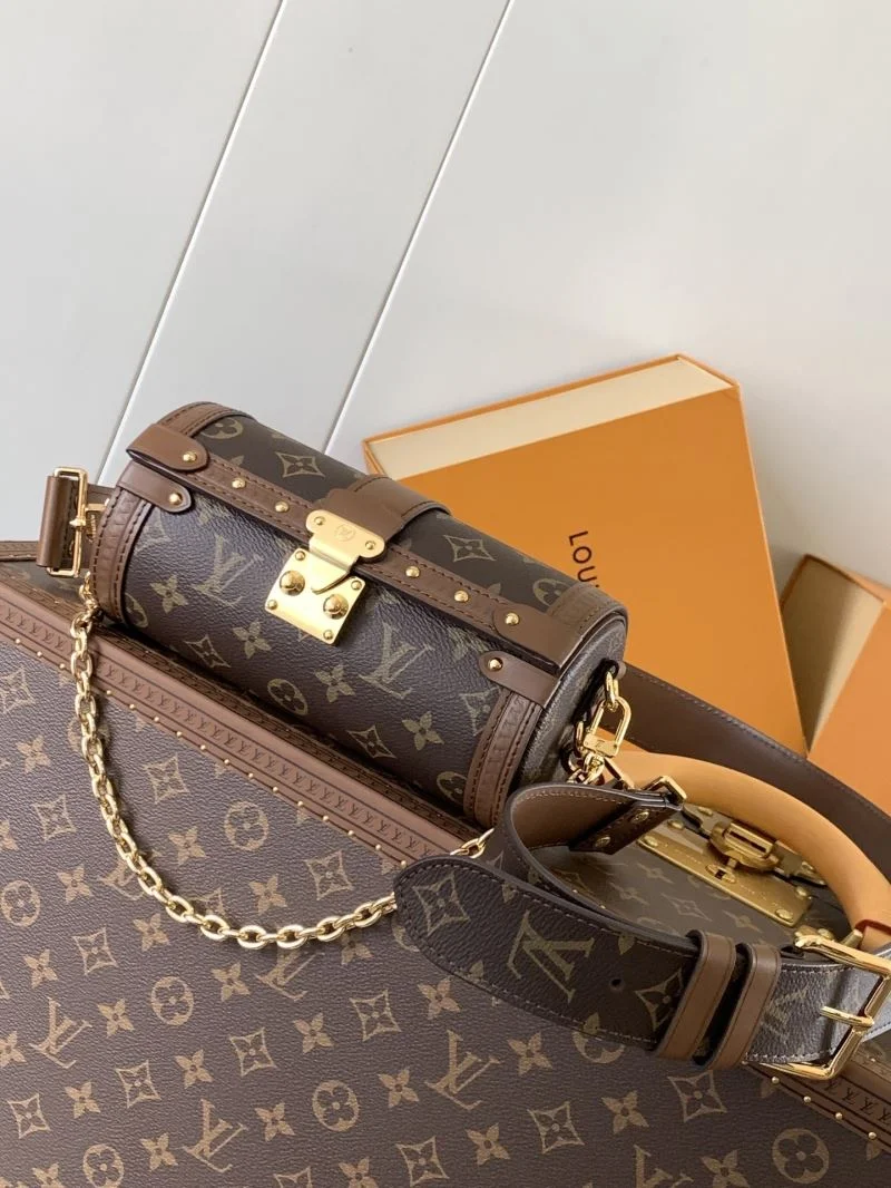 WeatherProof Louis Vuitton Round Bags 39230