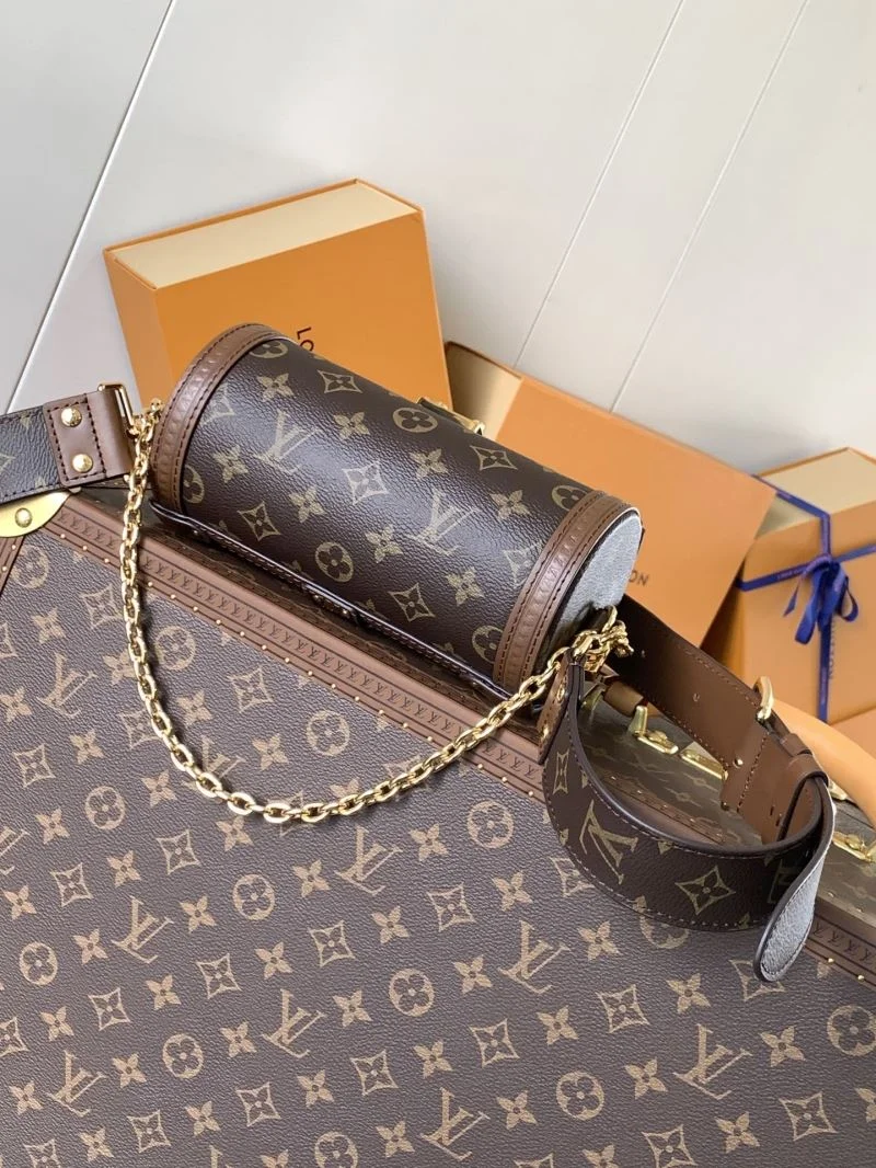 WeatherProof Louis Vuitton Round Bags 39230