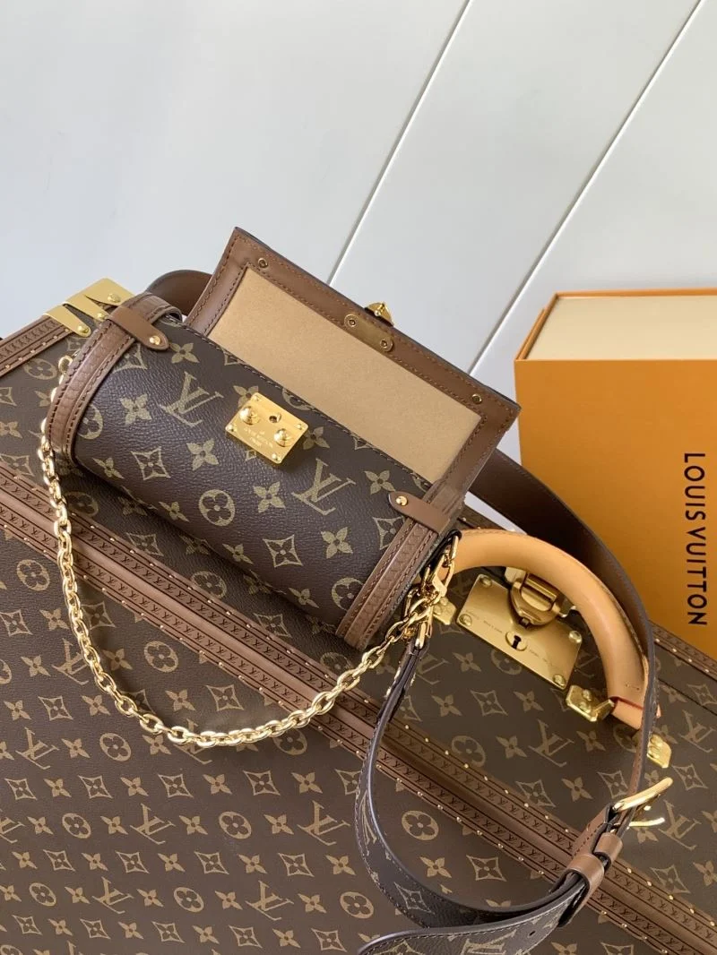 WeatherProof Louis Vuitton Round Bags 39230