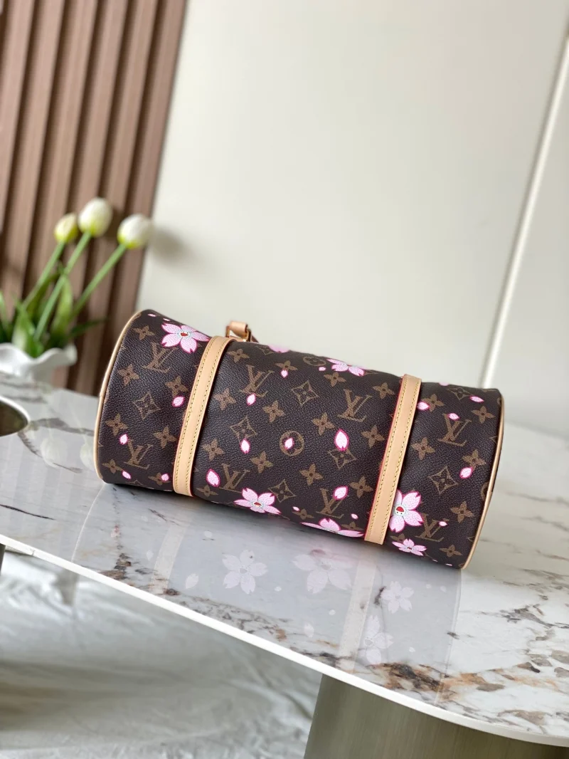 Louis Vuitton Round Bags Casual 38897