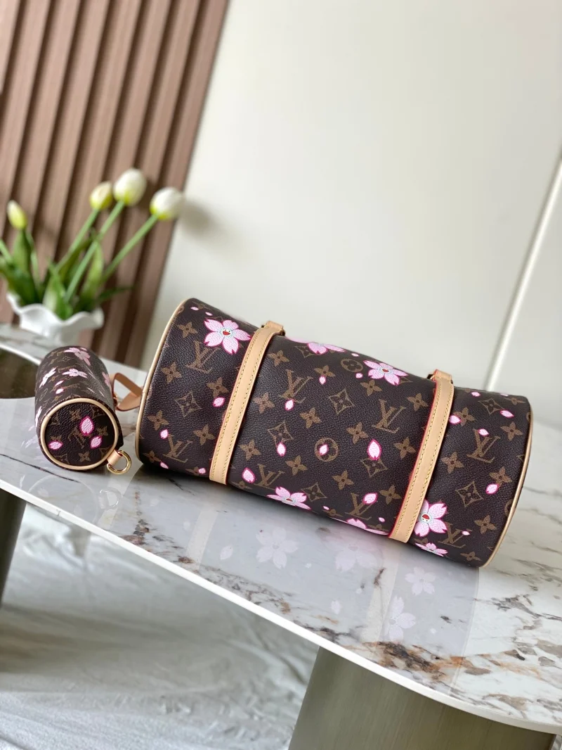 Louis Vuitton Round Bags Casual 38897
