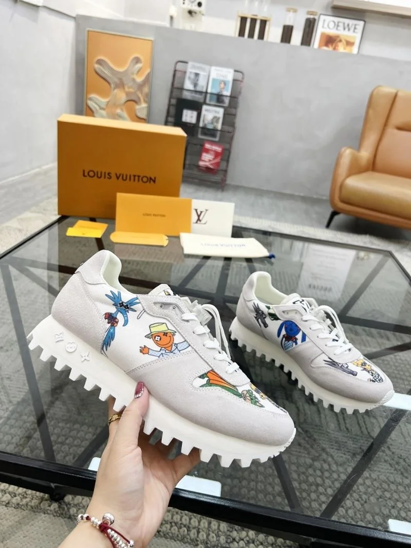 Louis Vuitton Run Away Sneaker ZipUp 30731