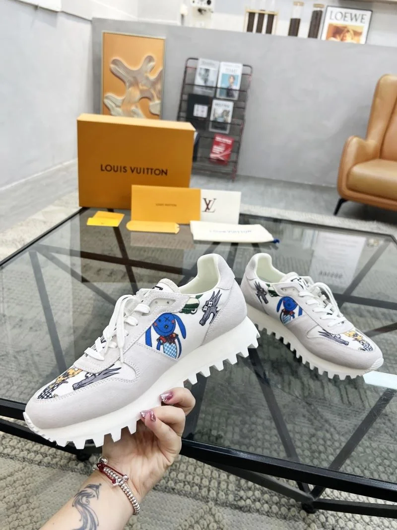 Louis Vuitton Run Away Sneaker ZipUp 30731